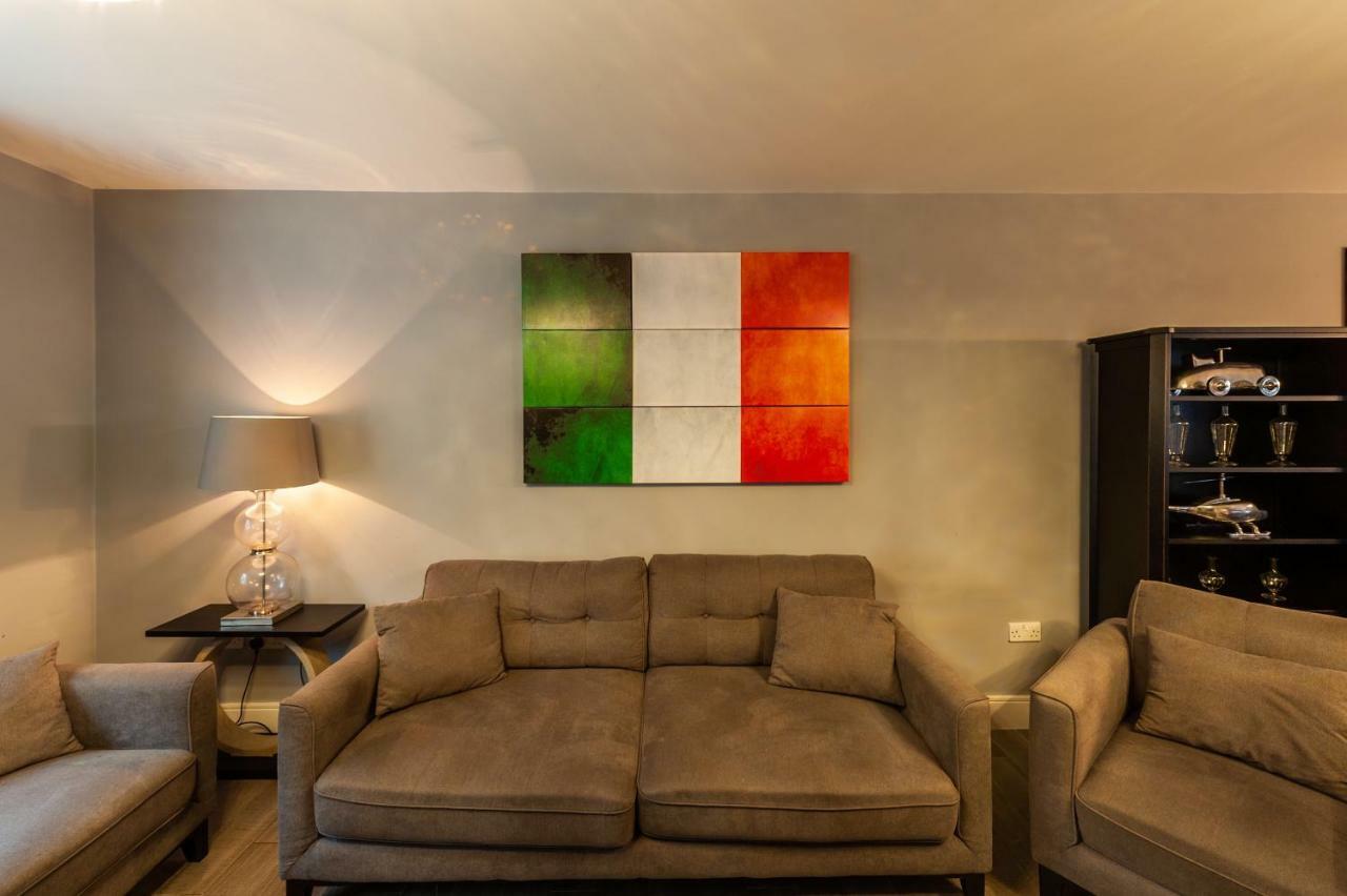 The Town House Kinsale, Hosted By Exquisite Holiday Homes, Sleeps 16 Zewnętrze zdjęcie