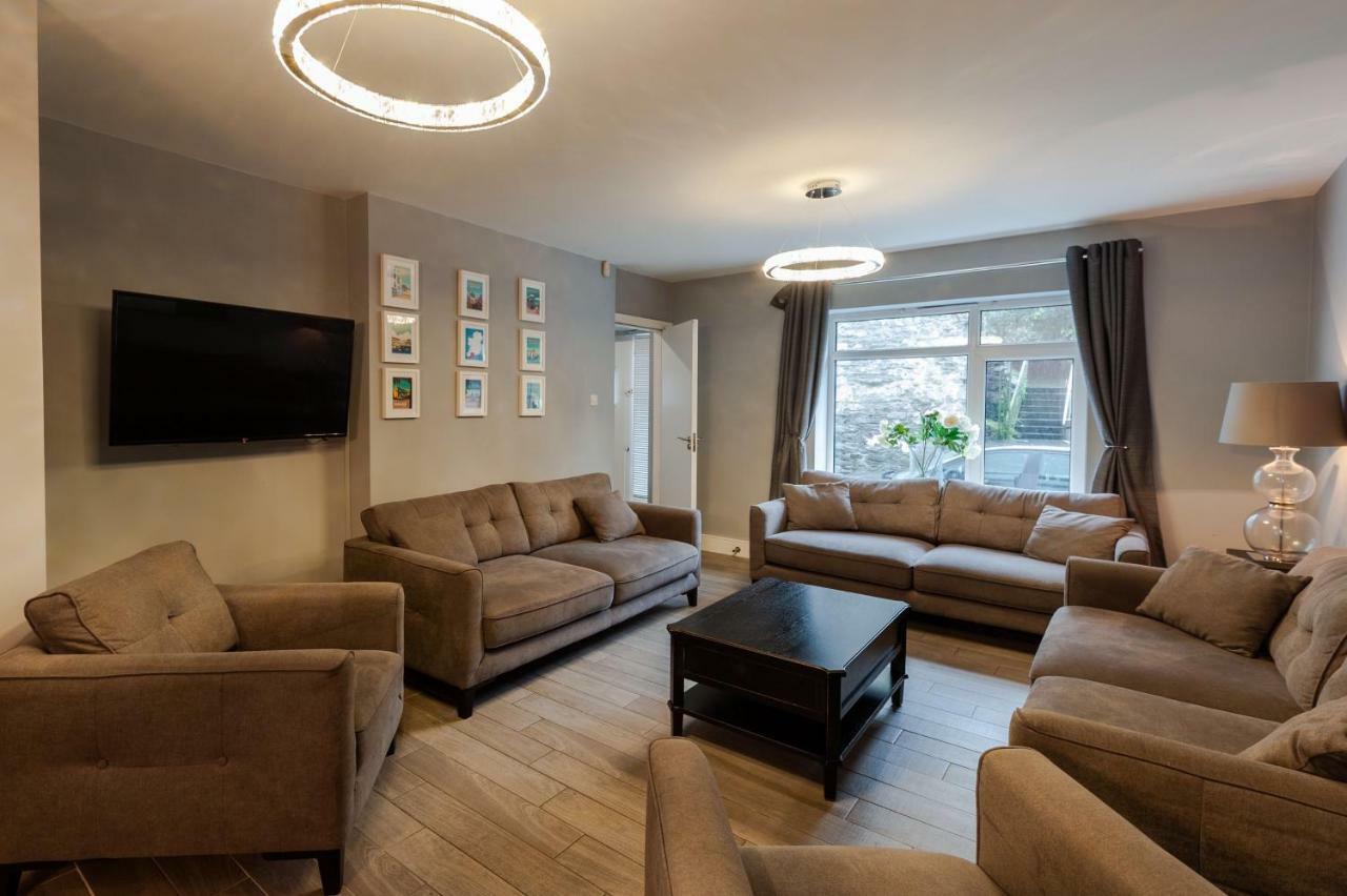 The Town House Kinsale, Hosted By Exquisite Holiday Homes, Sleeps 16 Zewnętrze zdjęcie