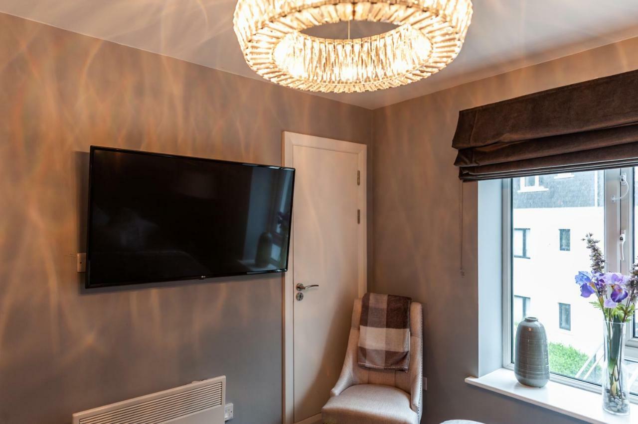 The Town House Kinsale, Hosted By Exquisite Holiday Homes, Sleeps 16 Zewnętrze zdjęcie